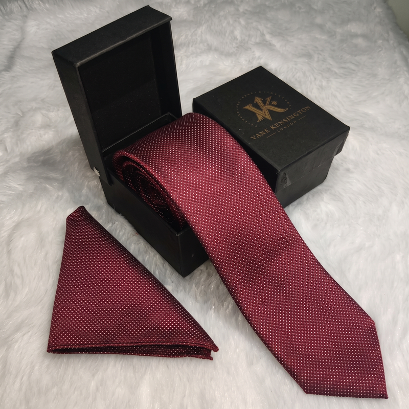 The Mayfair Rosette Silk Tie - gift box