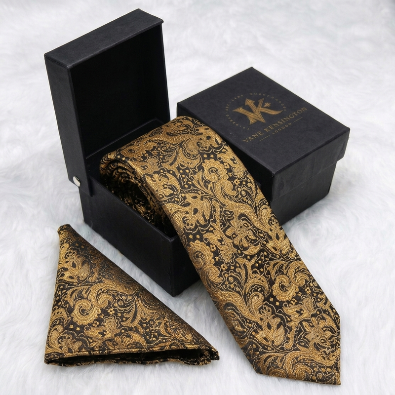 The Beckenham Gilt Paisley Silk Tie in gift box with matching pocket square