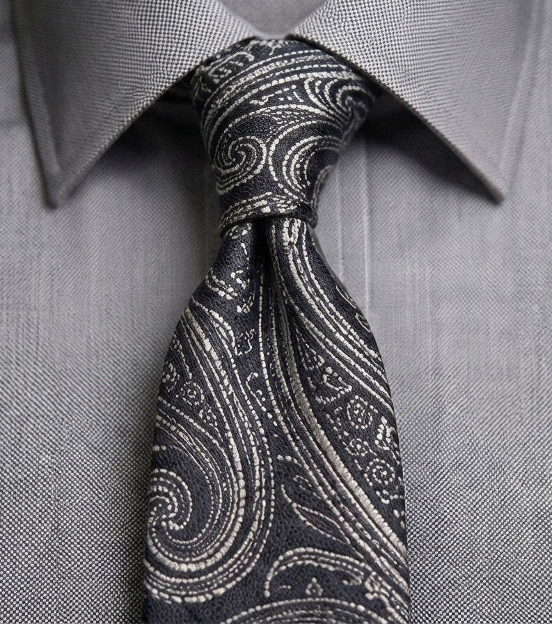 The Regent Silver Paisley Tie